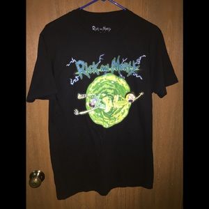Rick and Morty Men’s Short Sleeved T-Shirt Medium